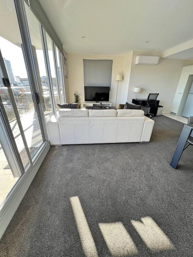 Spacious & High In The Skyplaza - 1Bd 1Bth Apt Apartment Phillip Exterior photo